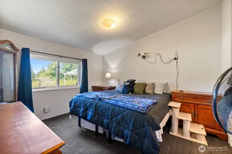 29427 Orting Kapowsin Highway E Graham WA 98338