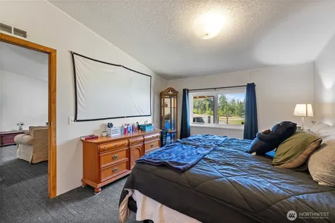 29427 Orting Kapowsin Highway E Graham WA 98338