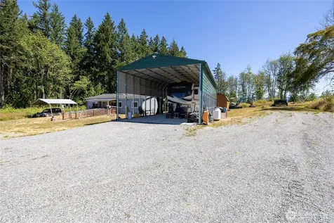29427 Orting Kapowsin Highway E Graham WA 98338