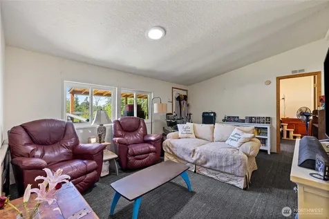 29427 Orting Kapowsin Highway E Graham WA 98338