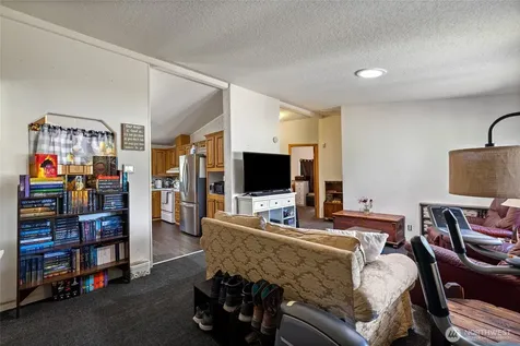 29427 Orting Kapowsin Highway E Graham WA 98338