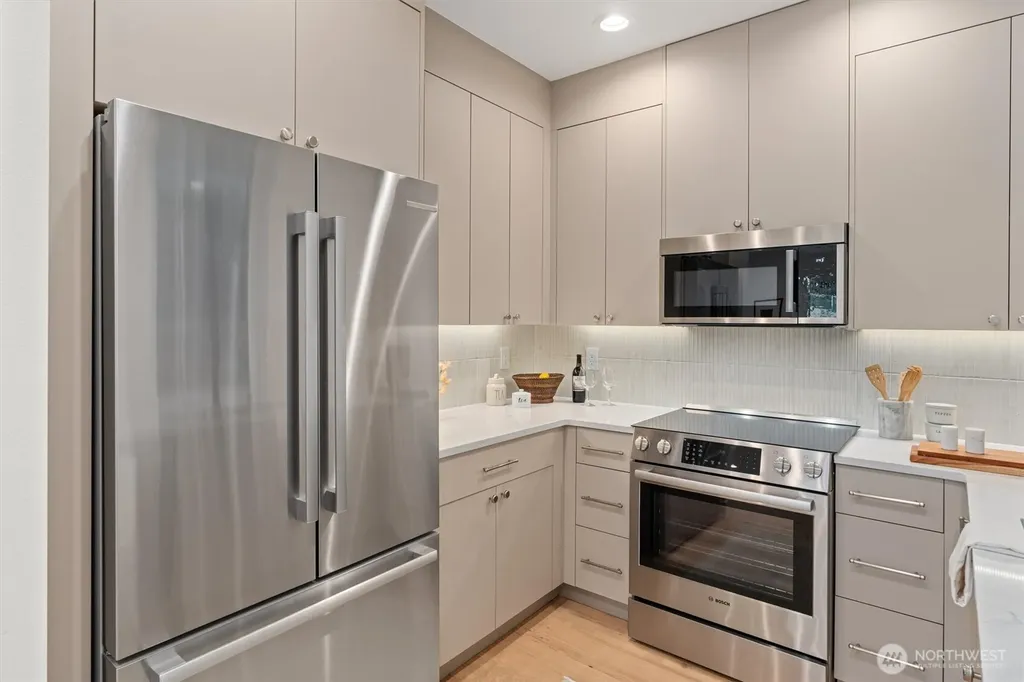 4047 44th Avenue SW Seattle WA 98116