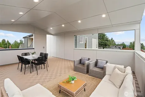 4047 44th Avenue SW Seattle WA 98116