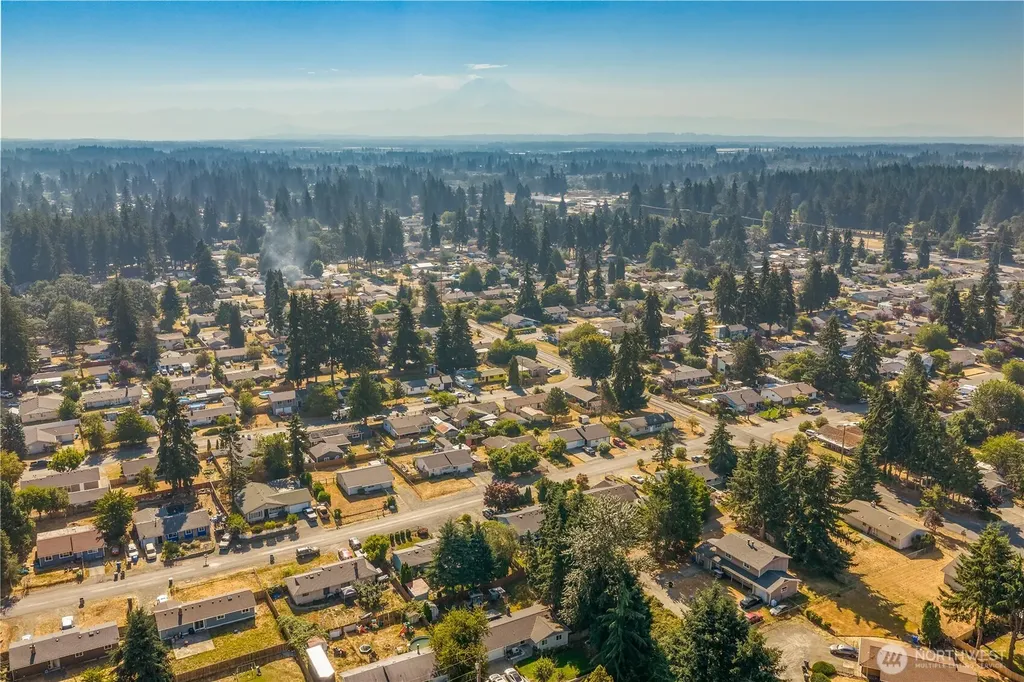 17111 5th Avenue Ct E Spanaway WA 98387