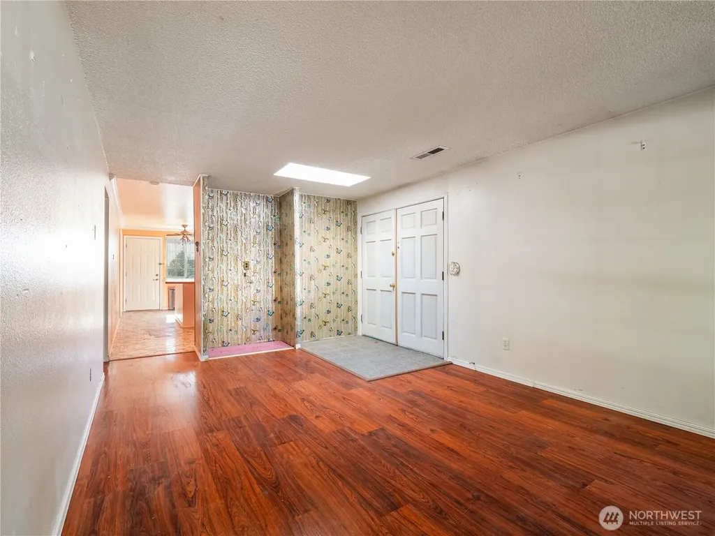 17111 5th Avenue Ct E Spanaway WA 98387