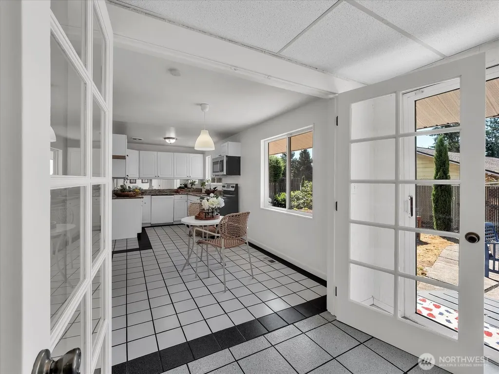 4815 S 184th Street Seatac WA 98188