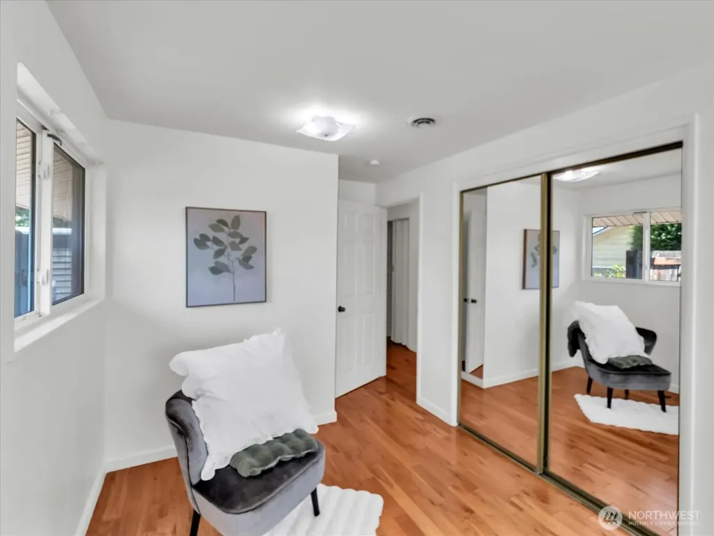 4815 S 184th Street Seatac WA 98188