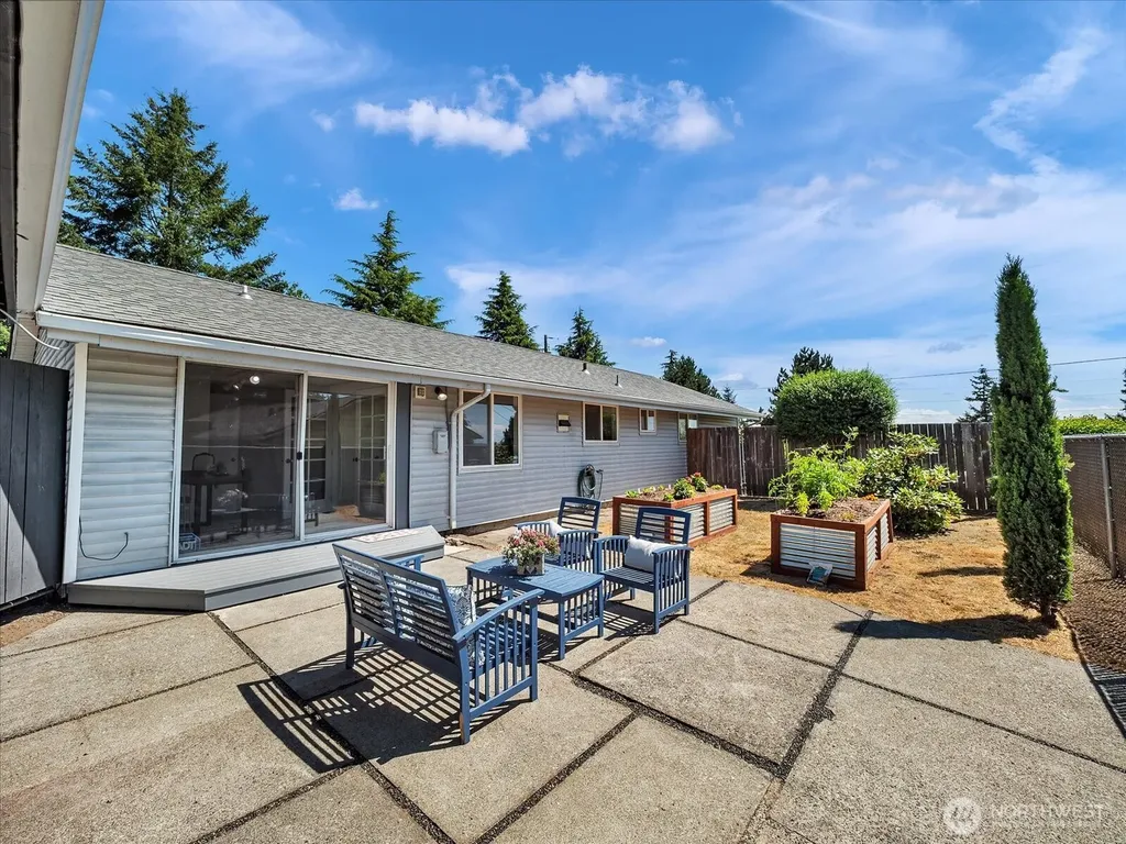 4815 S 184th Street Seatac WA 98188