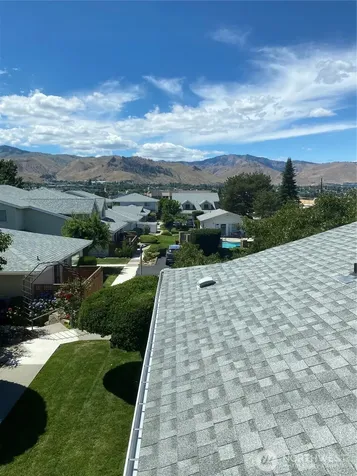 100 Simon East Wenatchee WA 98802