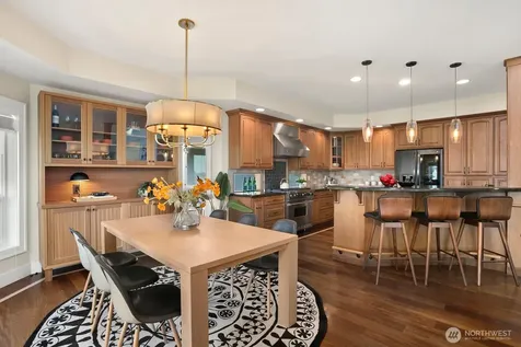 3021 70th Avenue SE Mercer Island WA 98040