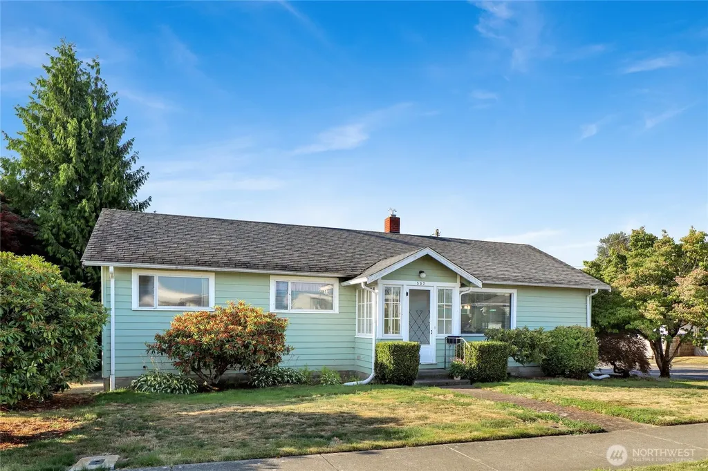 502 E Grover Street Lynden WA 98264