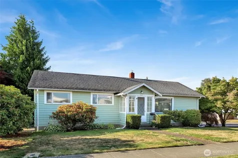 502 E Grover Street Lynden WA 98264