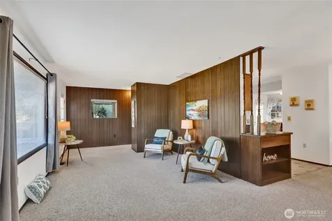 502 E Grover Street Lynden WA 98264