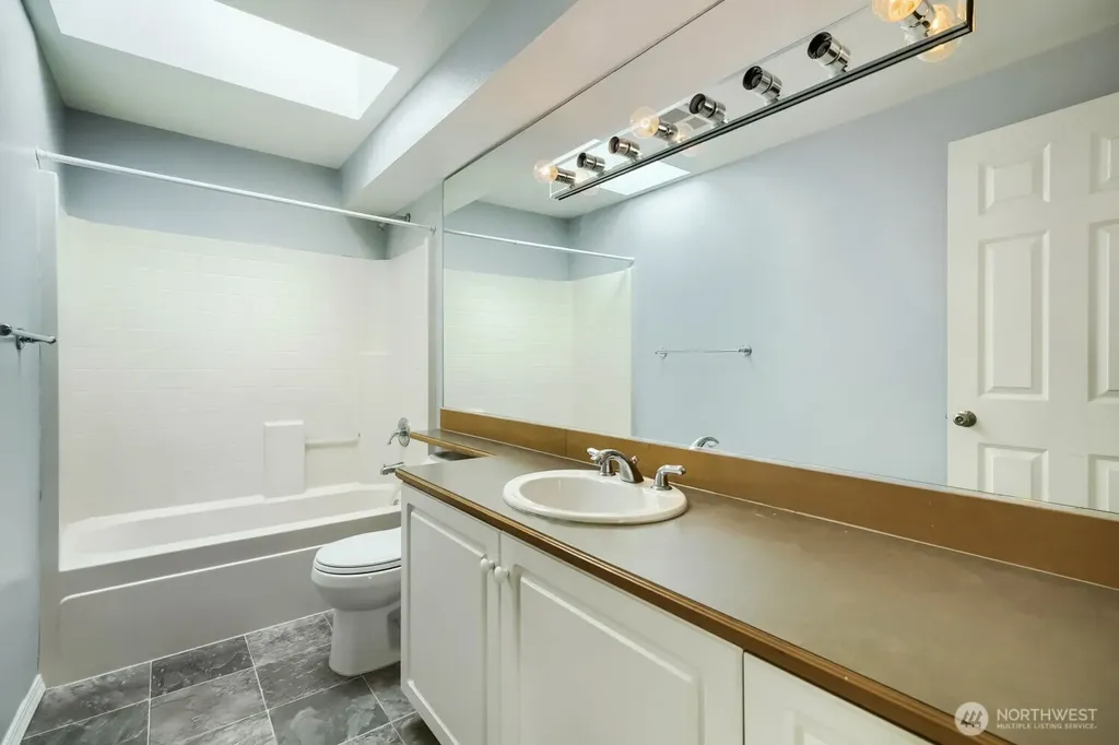 4635 Morris Avenue S Renton WA 98055
