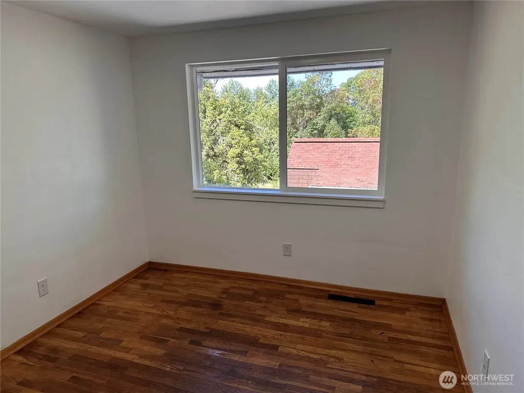 3219 Halverson Avenue Bremerton WA 98310