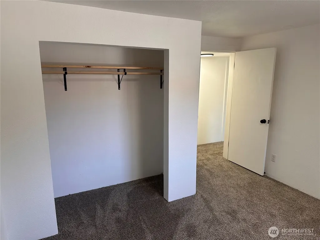 3219 Halverson Avenue Bremerton WA 98310