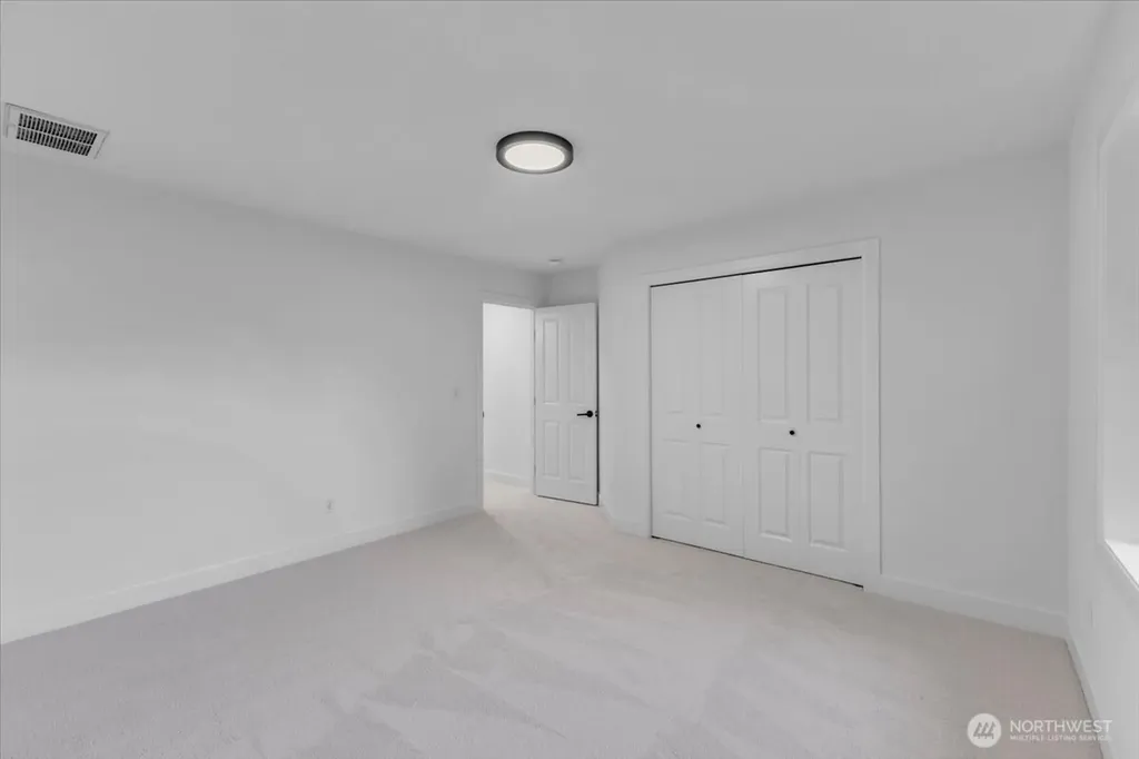 21119 SE 5th Street Sammamish WA 98074