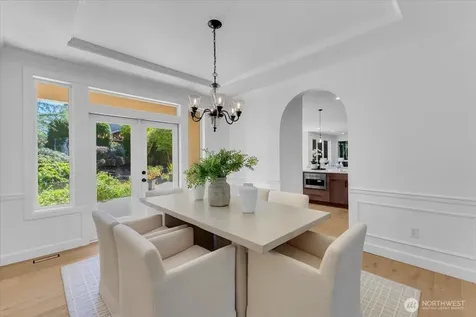 21119 SE 5th Street Sammamish WA 98074