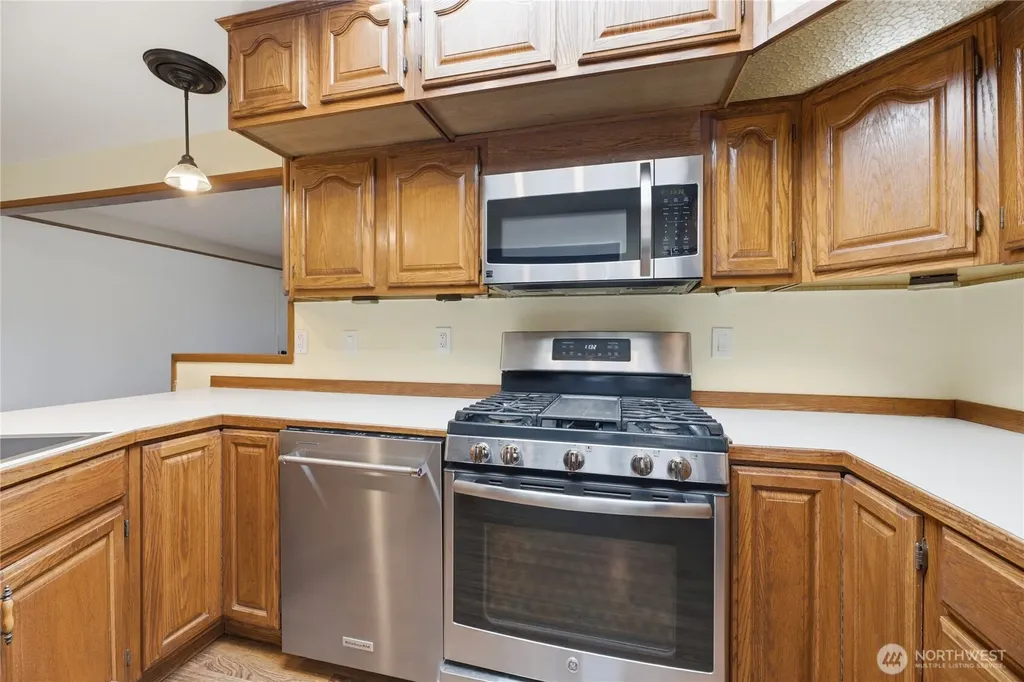 506 Calistoga Street W Orting WA 98360