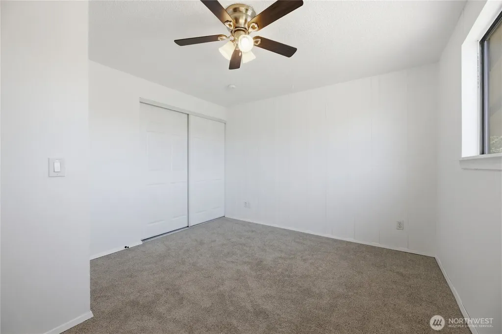 506 Calistoga Street W Orting WA 98360