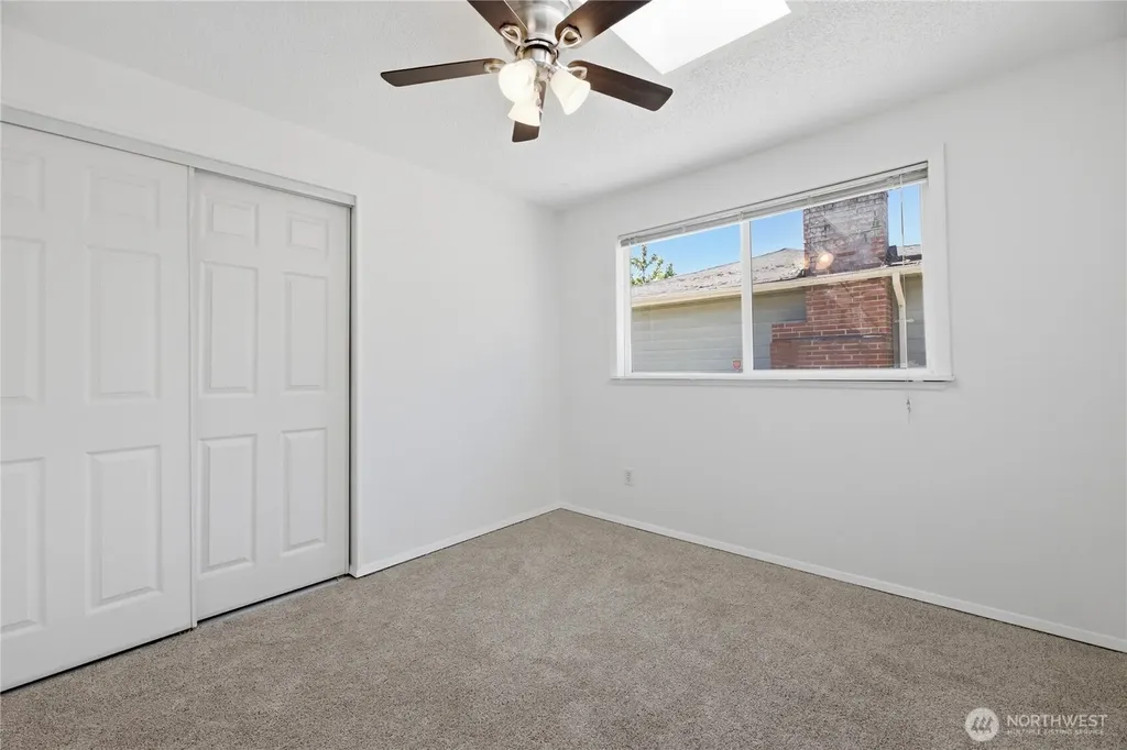 506 Calistoga Street W Orting WA 98360