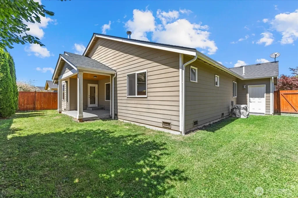 17272 158th Street SE Monroe WA 98272