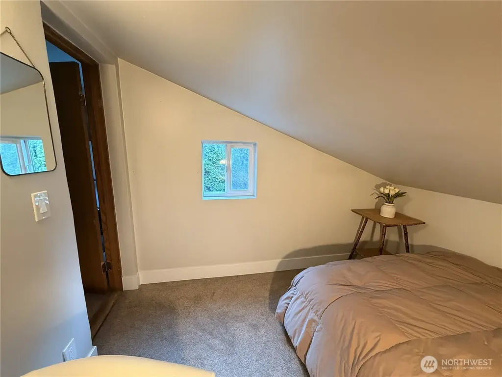 9613 NE 121st Lane Kirkland WA 98034