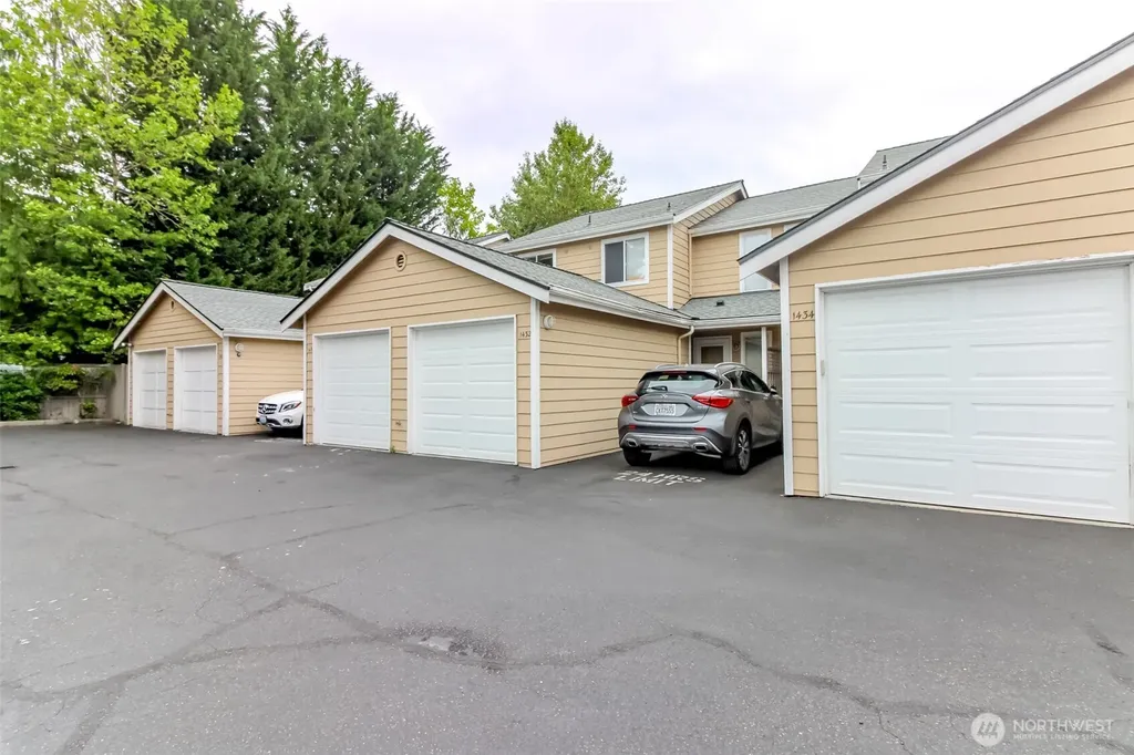 1426 S 308th Lane Federal Way WA 98003