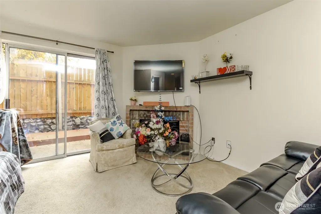 1426 S 308th Lane Federal Way WA 98003