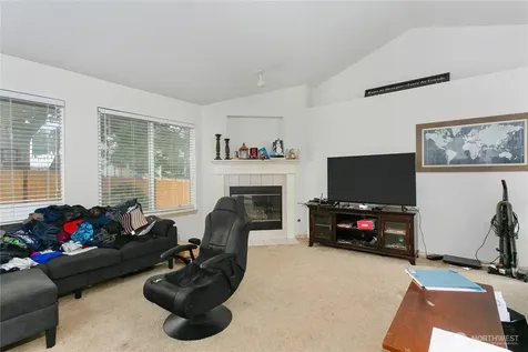 12702 119th Street Ct E Puyallup WA 98374