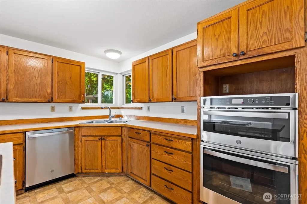 4619 60th Street Ct E Tacoma WA 98443