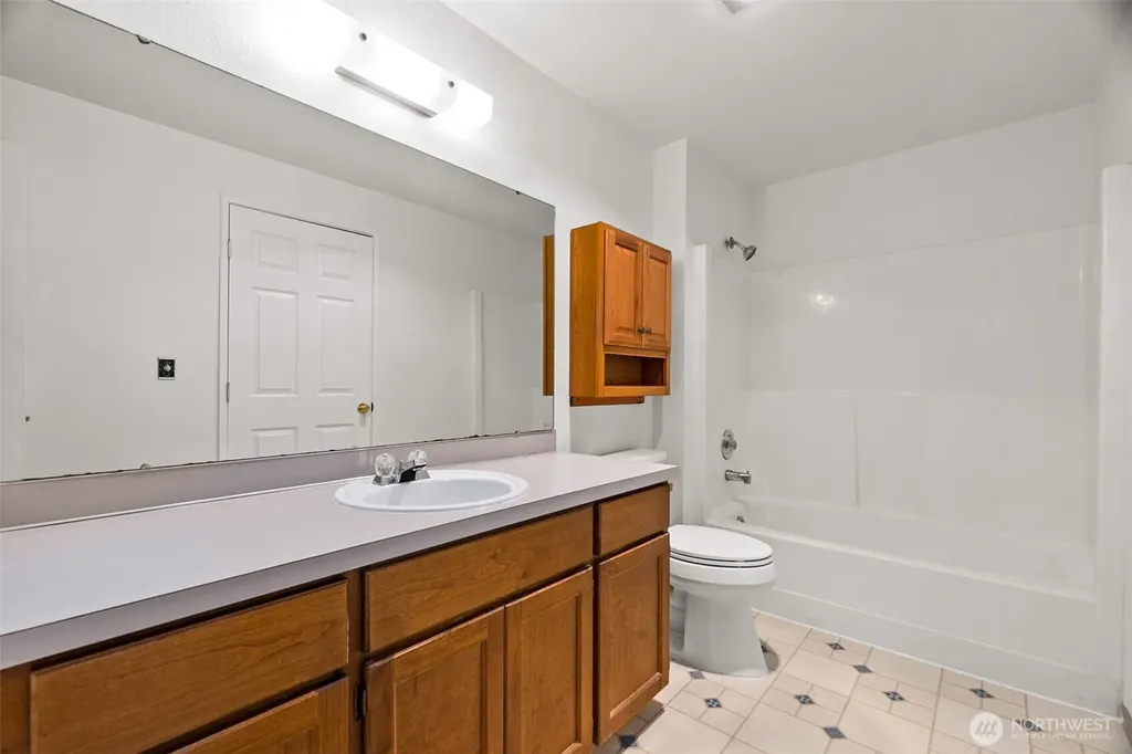 4619 60th Street Ct E Tacoma WA 98443