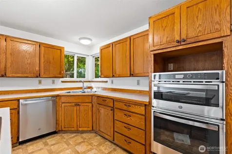 4619 60th Street Ct E Tacoma WA 98443