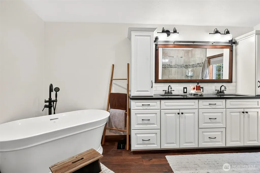 109 Bowers Road Chehalis WA 98532