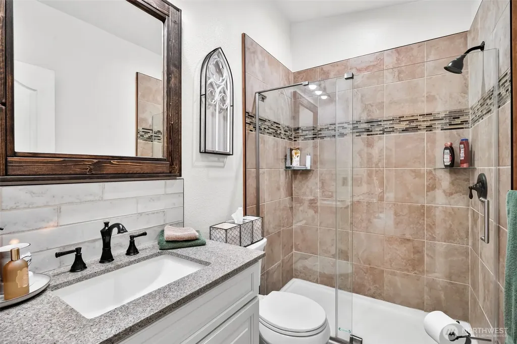 109 Bowers Road Chehalis WA 98532