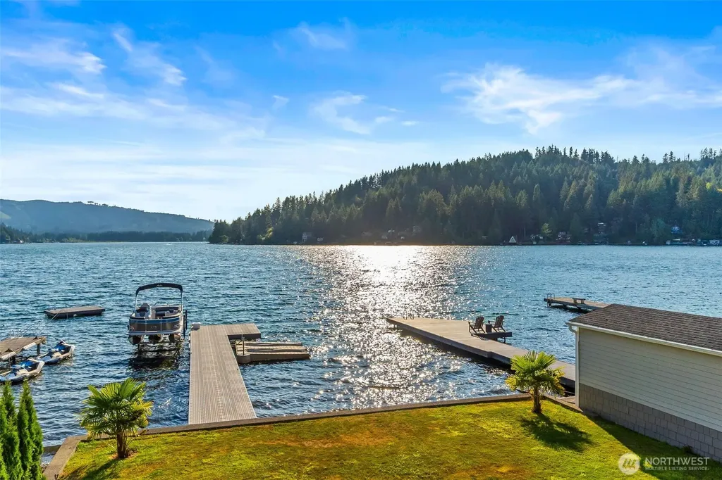1325 Summit Lake Shore Rd NW Olympia WA 98502