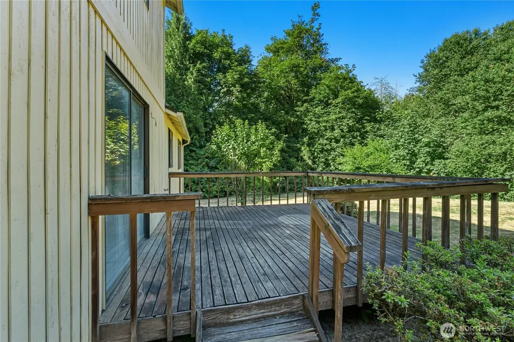 18515 NE 143rd Place Woodinville WA 98072