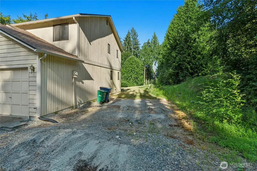 18515 NE 143rd Place Woodinville WA 98072
