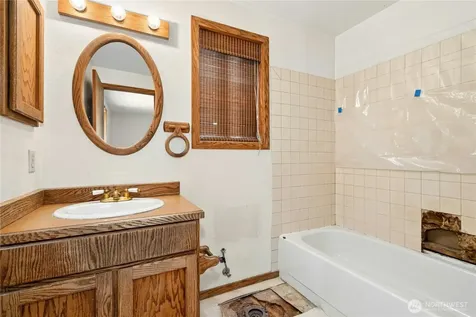 18515 NE 143rd Place Woodinville WA 98072