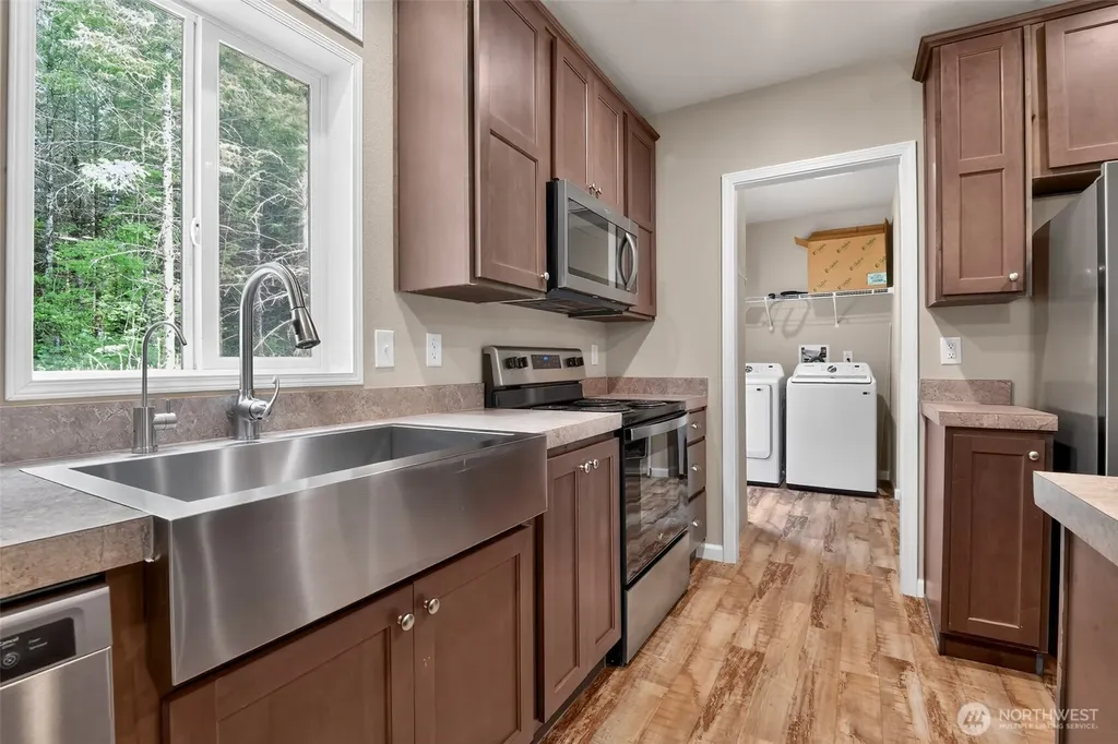 27129 Lake Riley Road Arlington WA 98223