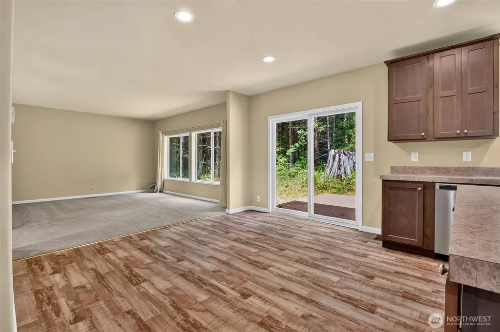 27129 Lake Riley Road Arlington WA 98223
