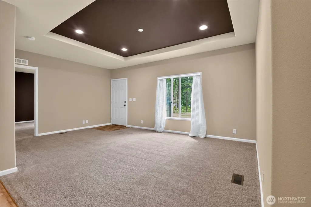 27129 Lake Riley Road Arlington WA 98223