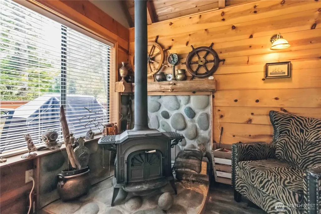 2015 229th Place Ocean Park WA 98640