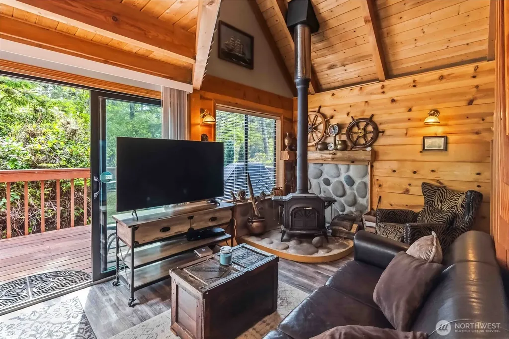 2015 229th Place Ocean Park WA 98640