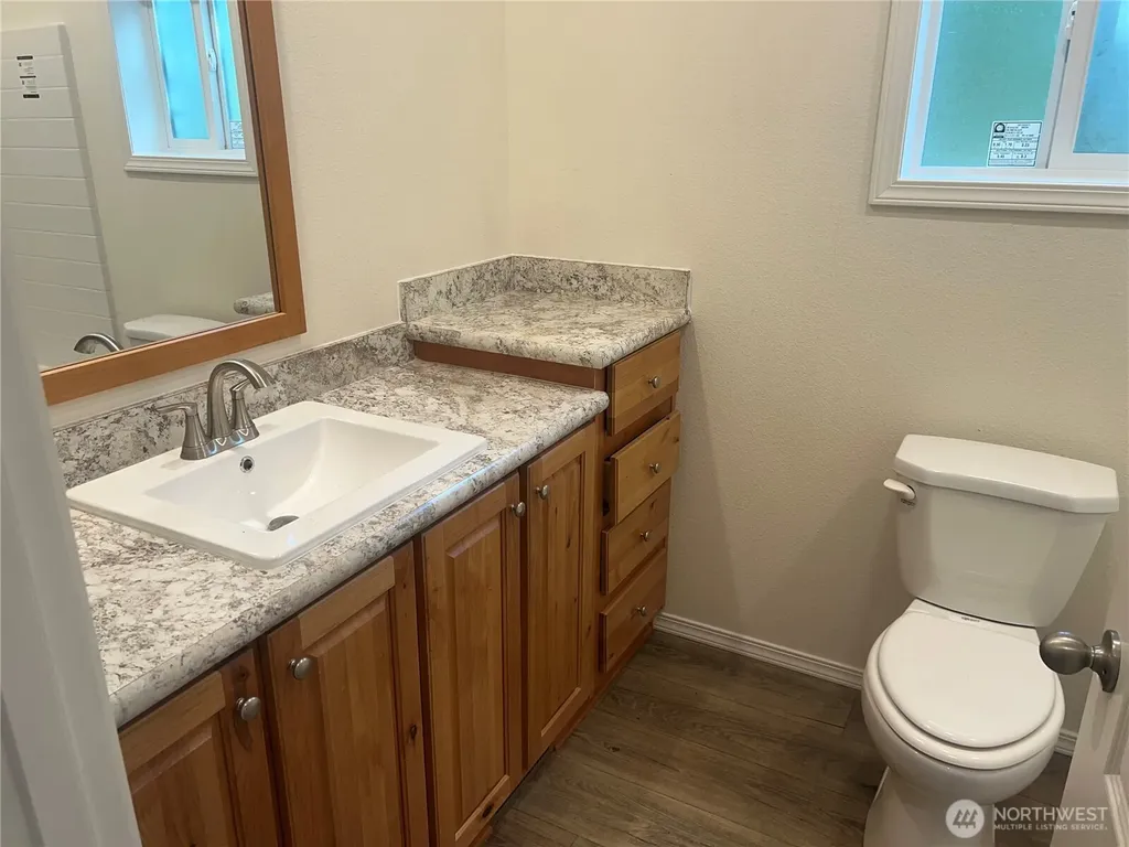 3371 SE Bielmeier Road Port Orchard WA 98367