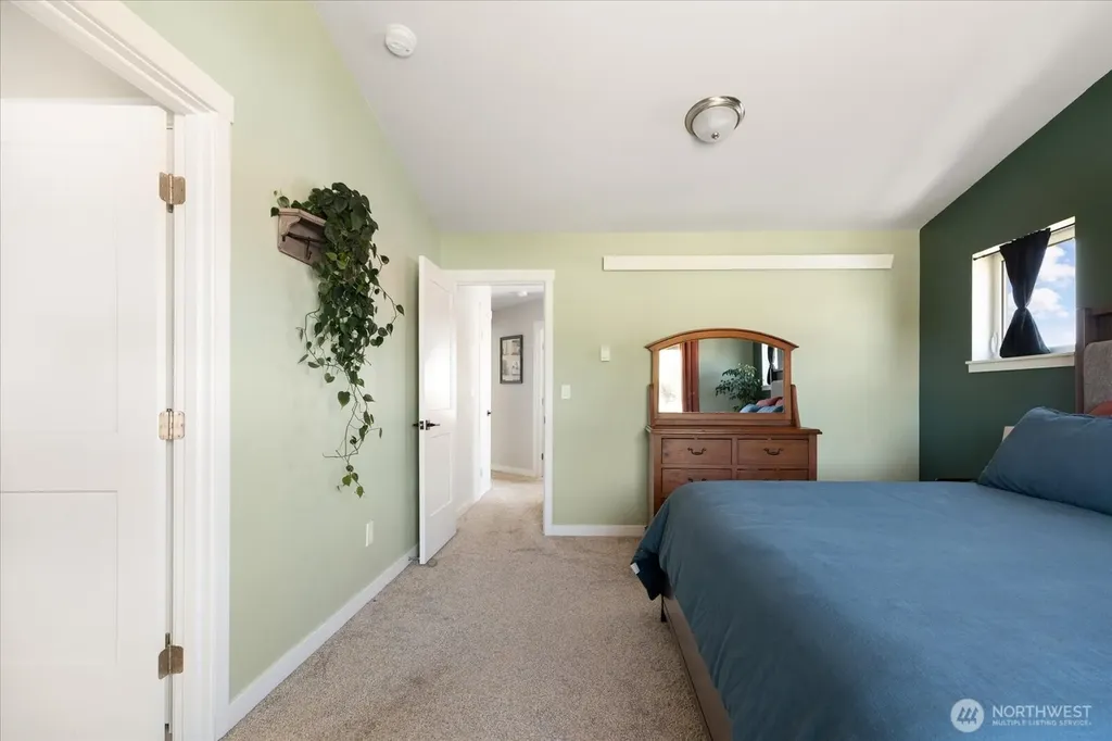 306 S Main Street Coupeville WA 98239