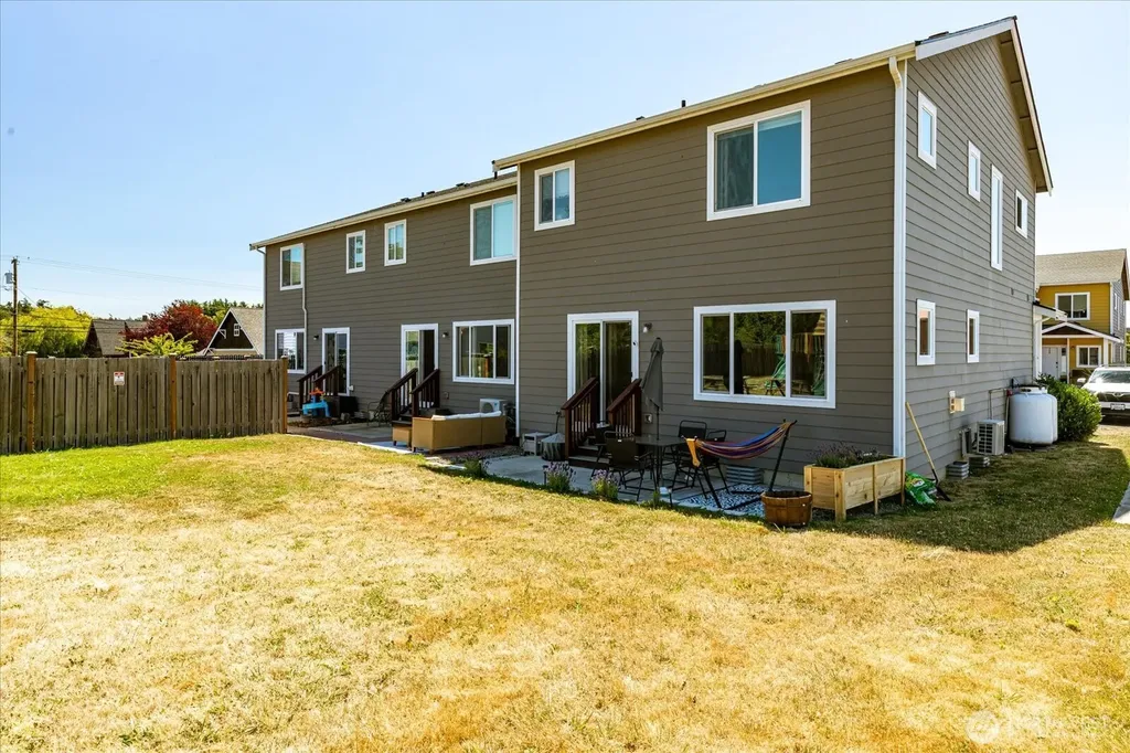 306 S Main Street Coupeville WA 98239