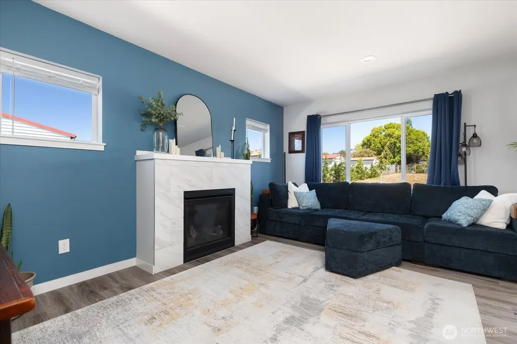 306 S Main Street Coupeville WA 98239