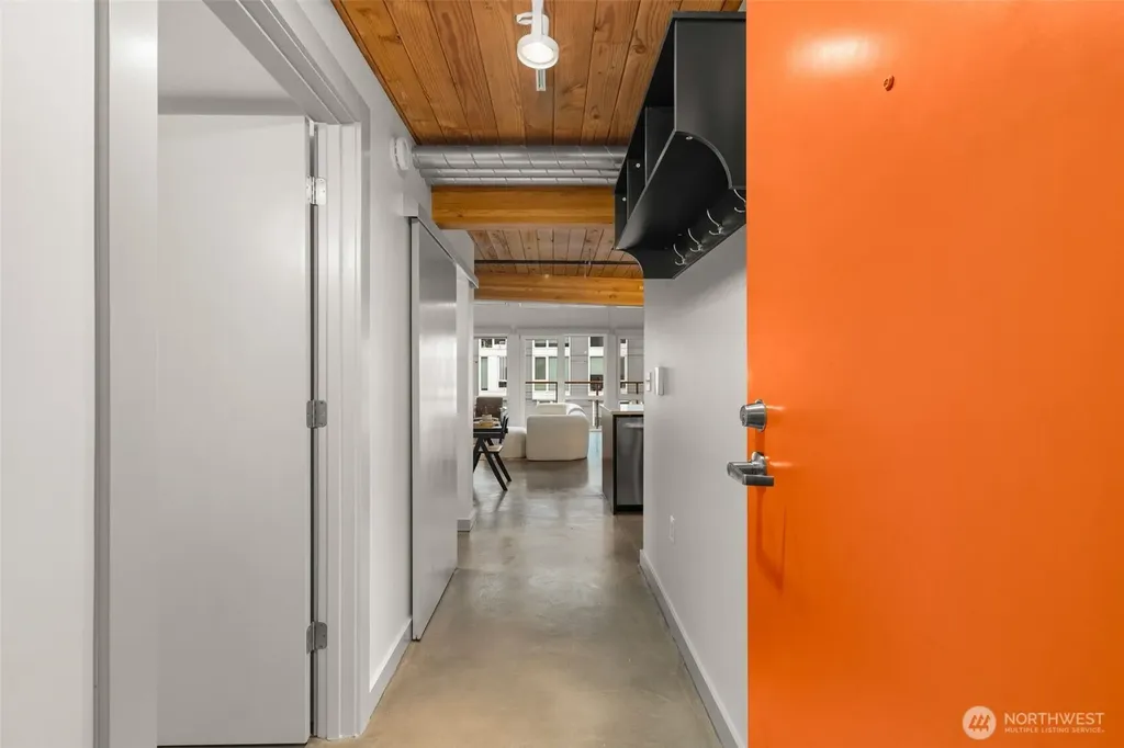 401 9th Avenue N Seattle WA 98109