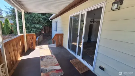 5210 90th Street E Tacoma WA 98446